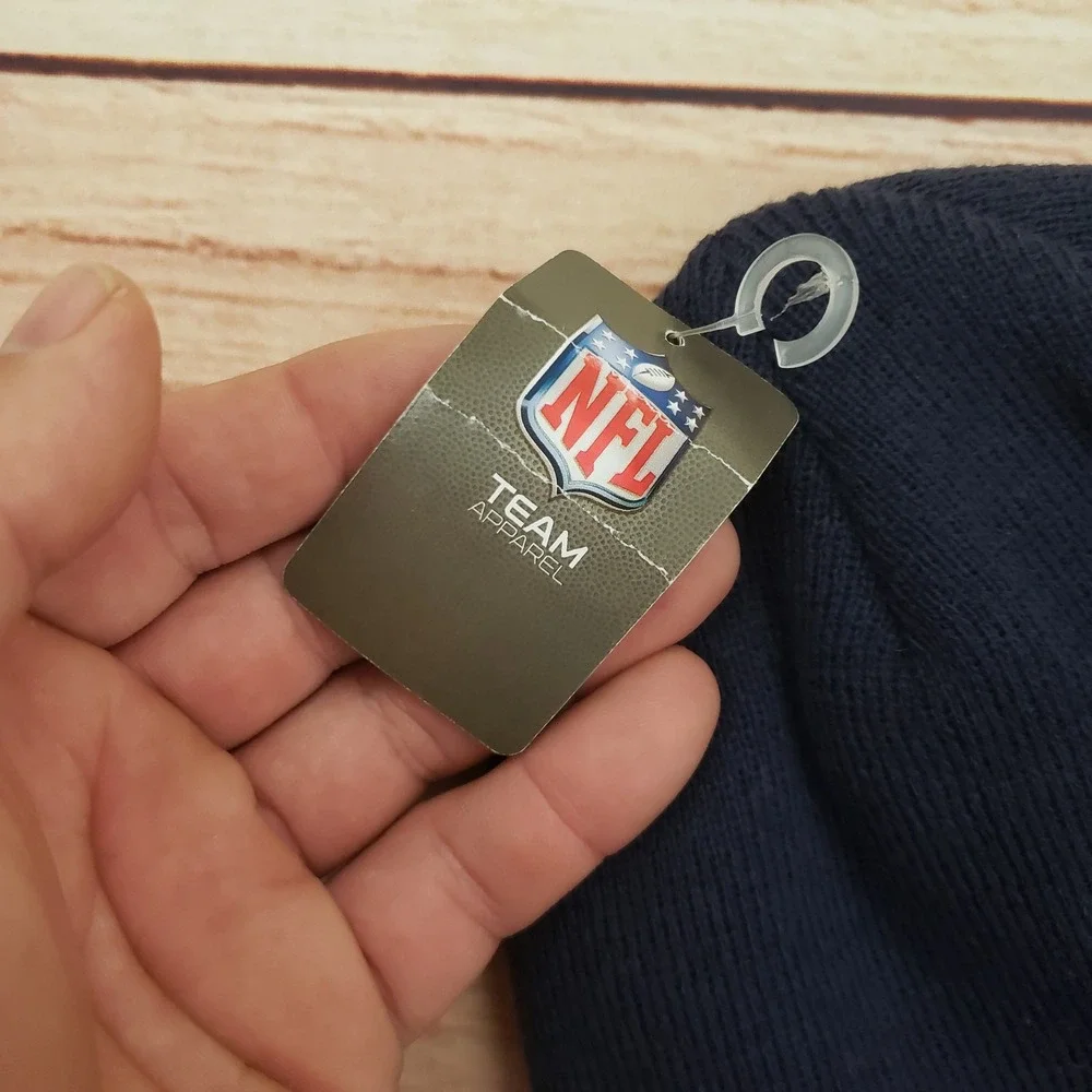 Reebok classic nfl